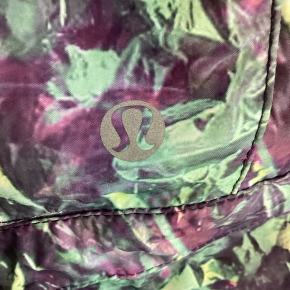 Lululemon Miss Misty Jacket II Iridescent Multi Size 4 - Picture 7 of 8